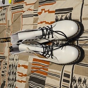 DOC MARTEN JADON BOOTS WHITE FEMALE 11 MEN 10 US